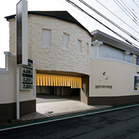 ファーストウッド成田店