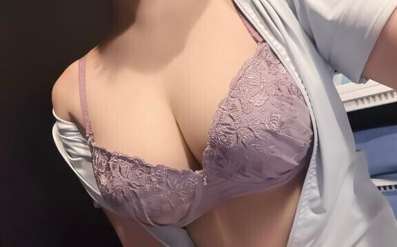 お休み明け??あむ出勤してます??