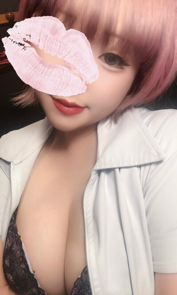 久しぶりにお顔チラ見せ??あむ出勤しました?