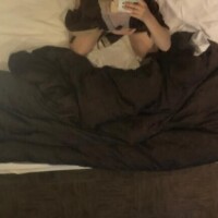 まってるよん