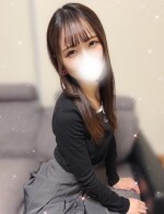 風俗経験は数日のみ！！ 限りなく風俗未経験に近い初心者『るる』ちゃんのご入店♪