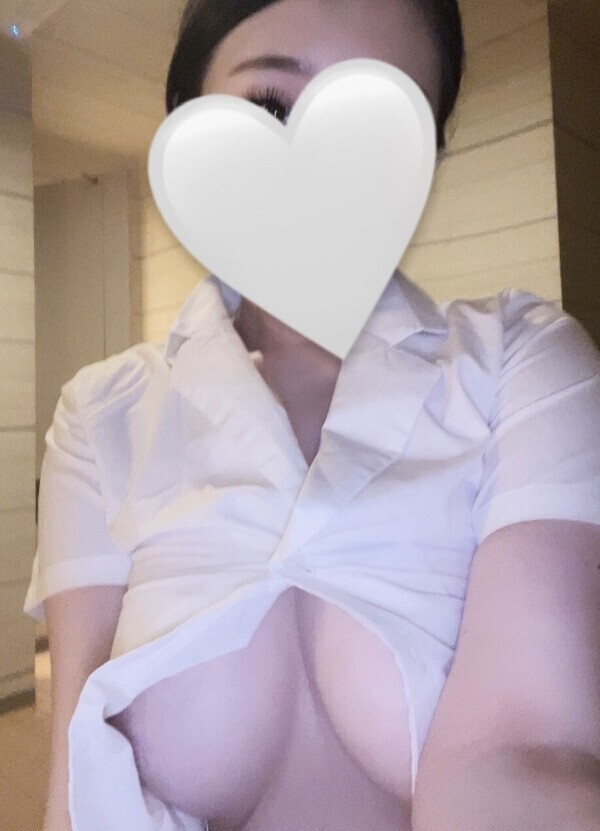 挟まりにくる！？❣️