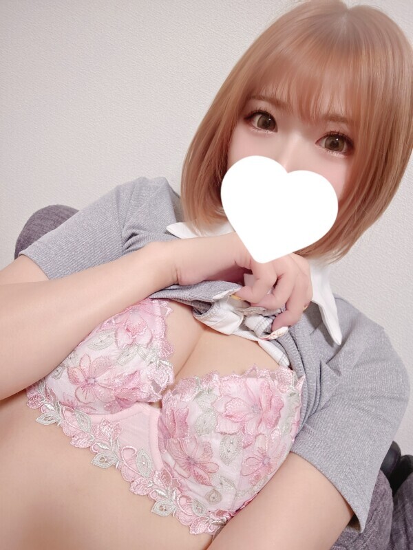 待ってるよーん🙋🏻‍♀️💕💕