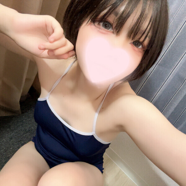 スク水姿どうかな？🩵
