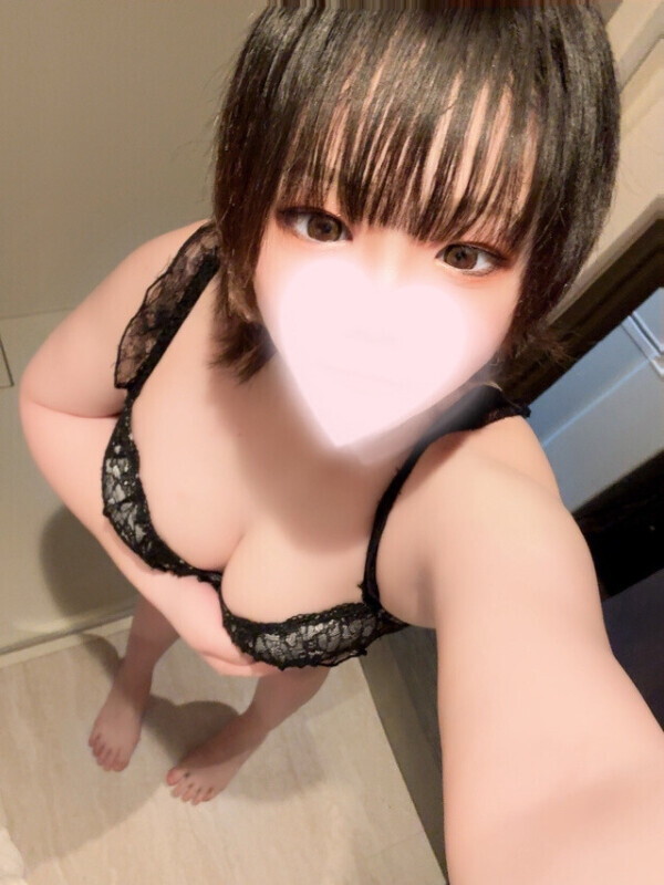 あと4時間♡まだ待ってるよ🥹