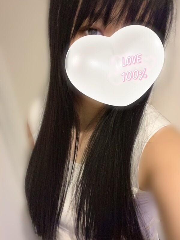 広めなホテルのお兄さん