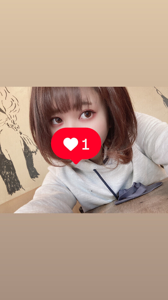 パーカー女子はいかが？？
