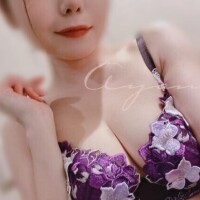 新堂あやな