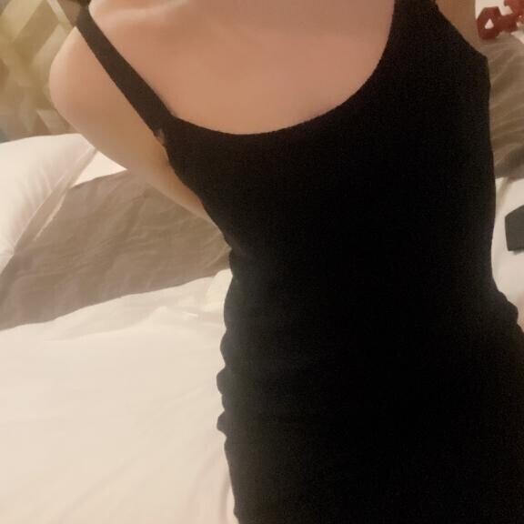 レベル999の勇者を丸呑みする雑魚触手