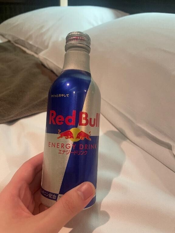 レッドブルに蓋はできてもおちんちんにおちんちんに蓋はできません！