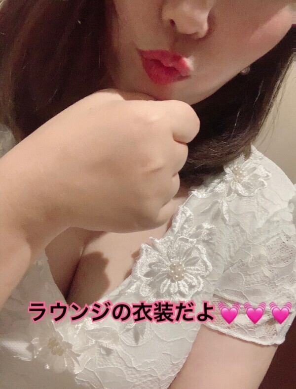 ラウンジ嬢の衣装公開💓