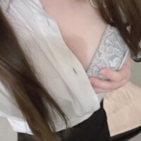 触りにおいで?