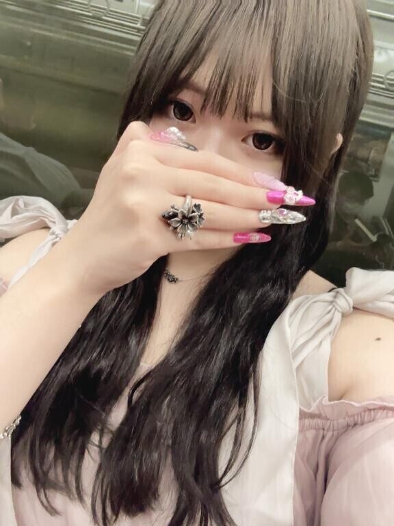 はじめまして(=・ω・）ノ