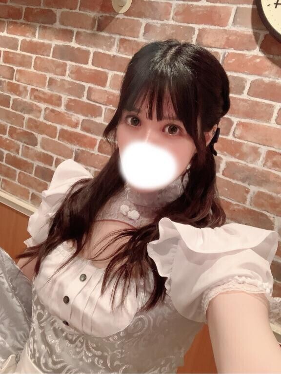 にこっ！