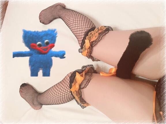 気になるか？私の過去が…|´-`)ﾁﾗｯ