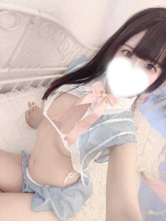 ?にゃんにゃん着衣?