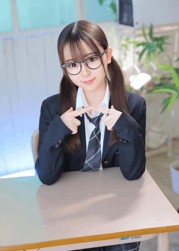 眼鏡フェチですか？それとも、、???