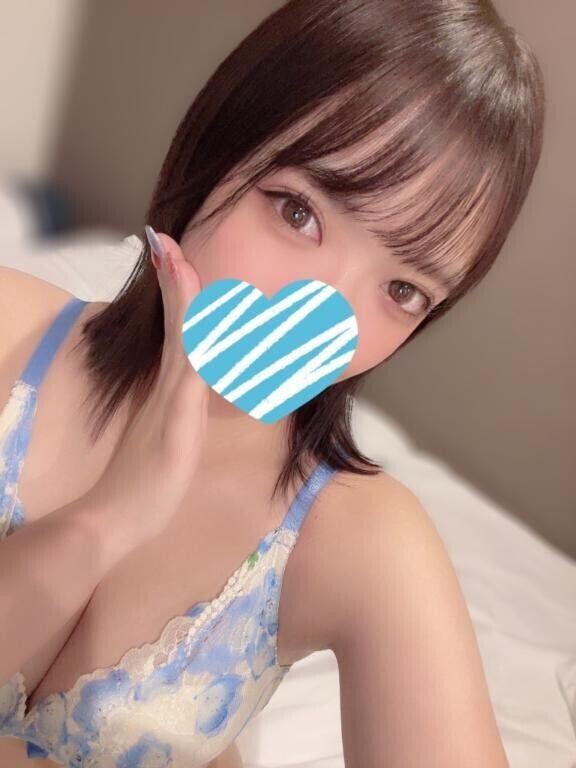 すべすべの身体触ってね?