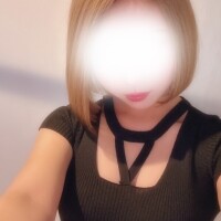 せりな