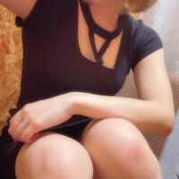 せりな