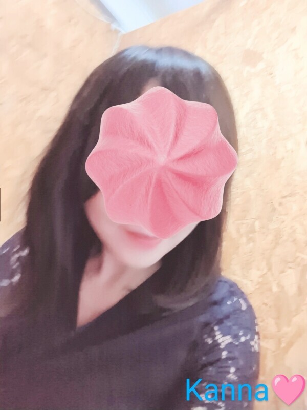 本日17日(火)18:30頃までいます❣️