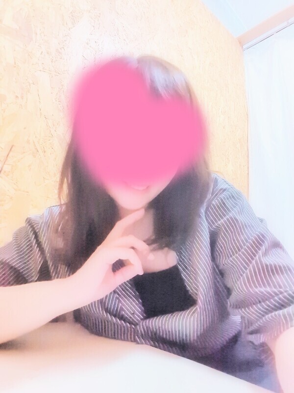 6月23日(月)本日出勤します🩷