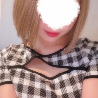 せりな