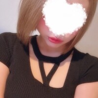 せりな