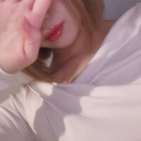 せりな