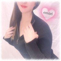 えみり
