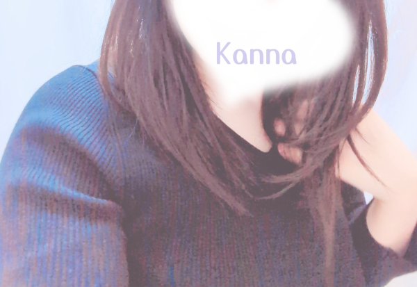 明日12日(月)お休みします