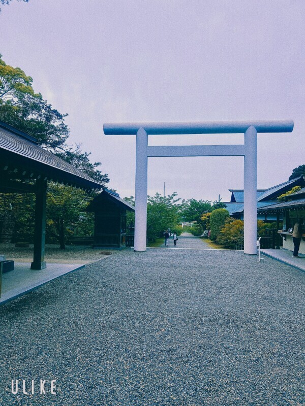 安房神社