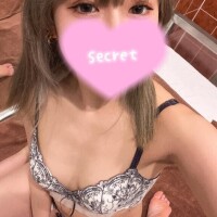アカリ