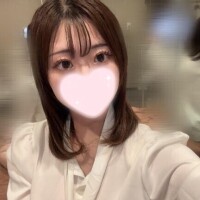 エミリ
