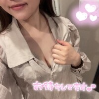 トモ