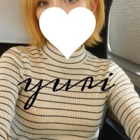ユリ