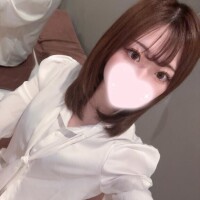 エミリ