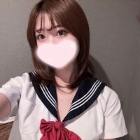 エミリ