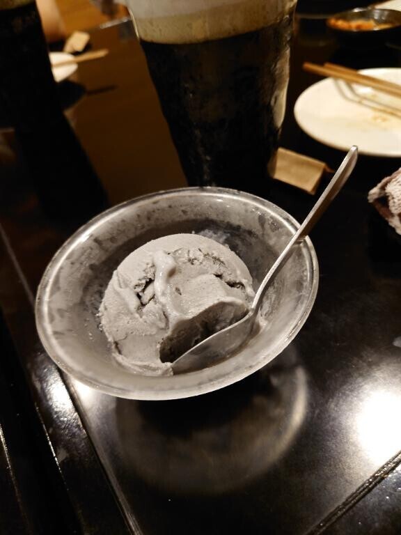 作り出すと凝るタイプ。