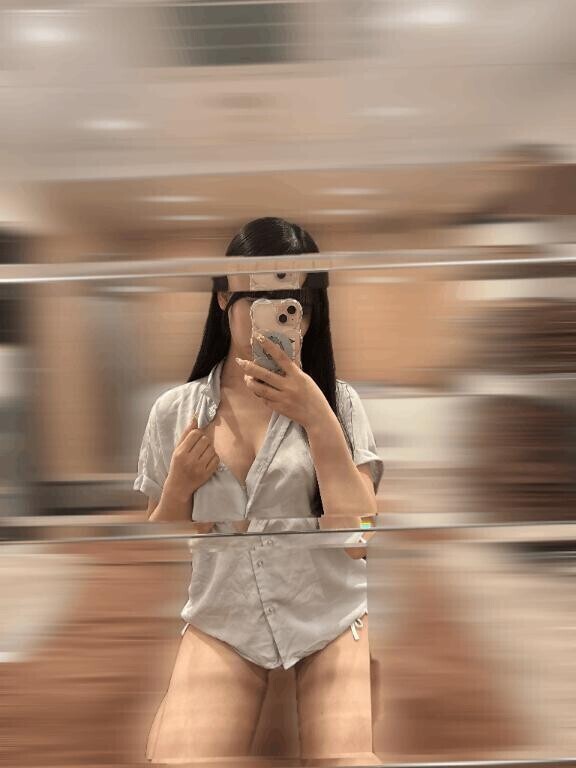 釘付けになる??