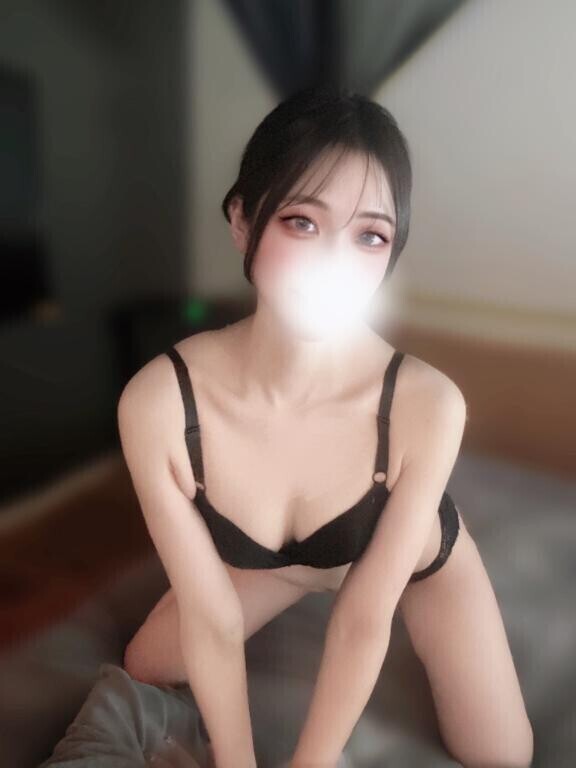 汗ばむカラダ…