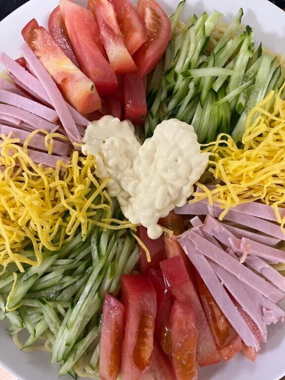 冷やし中華?はじめました?