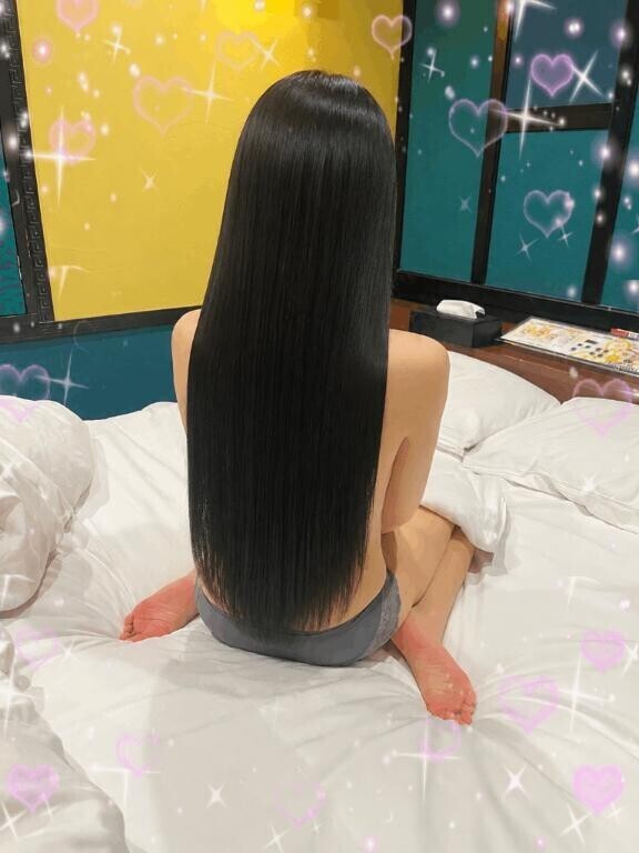 黒髪ロングって…?