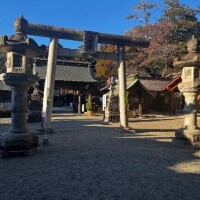 よる