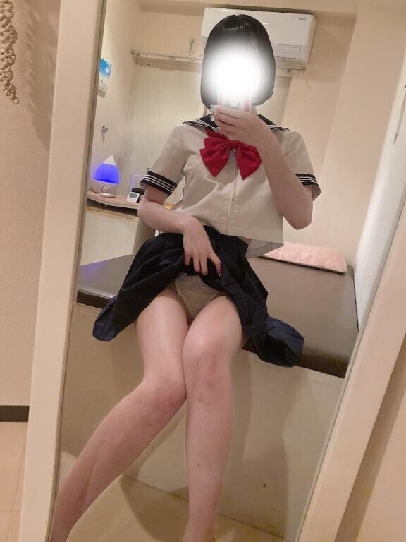 イケナイこと…する？?