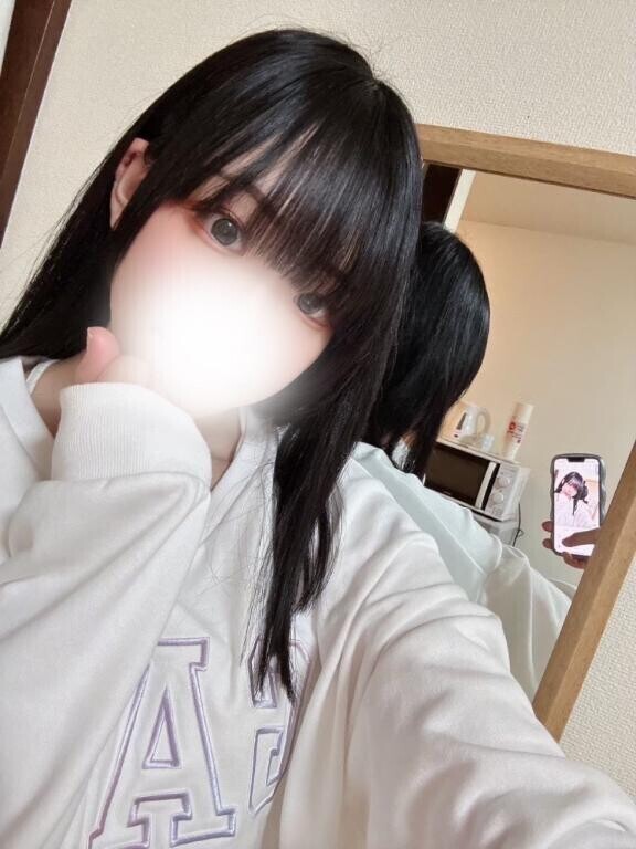 コイツ、昼と夜の差がすごかった、、