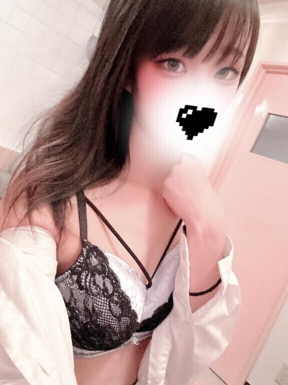 ? 美容室前のお兄さん ?
