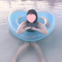 にの