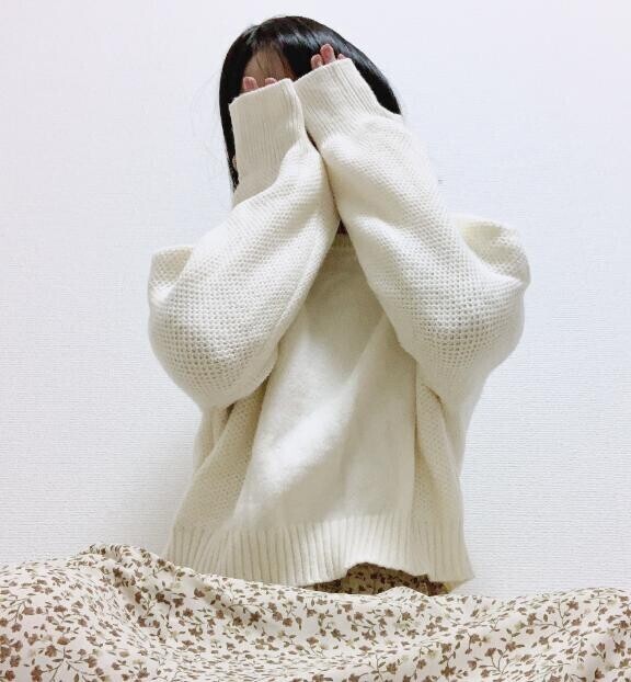 柔らかニットに包まれて…