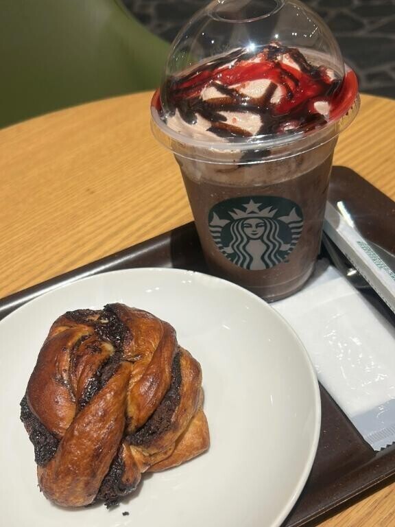 スタバ新作??????